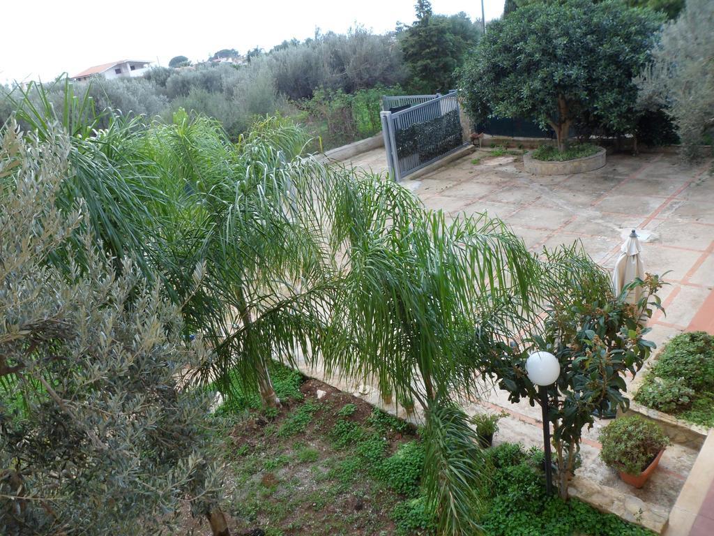 Villa Giu, Indipendent Villa Near Airport And Sea Cinisi Room photo